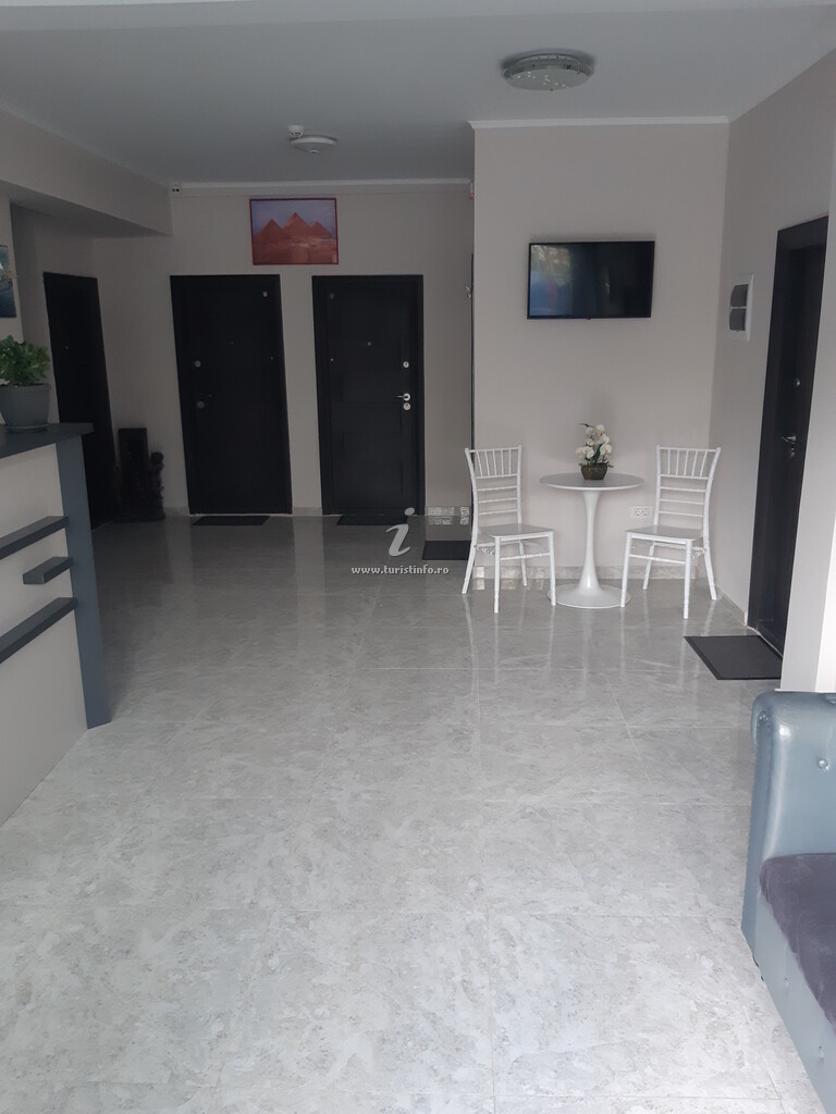Camere de închiriat Brise