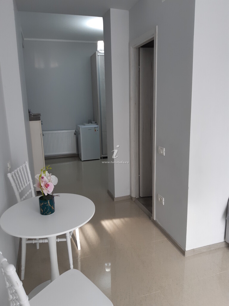 Camere de închiriat Brise