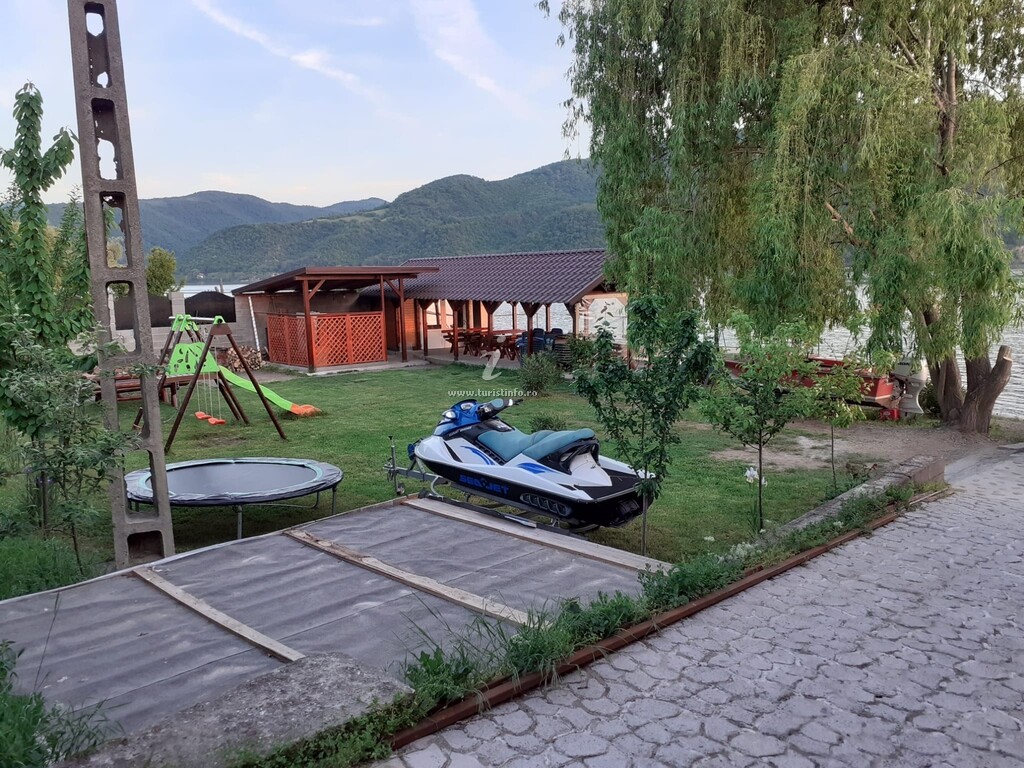 Pensiunea Snejana