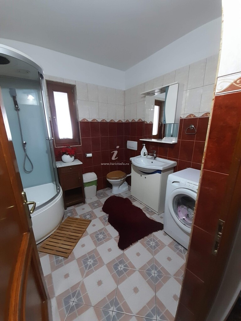 Camere de închiriat Casa Denis