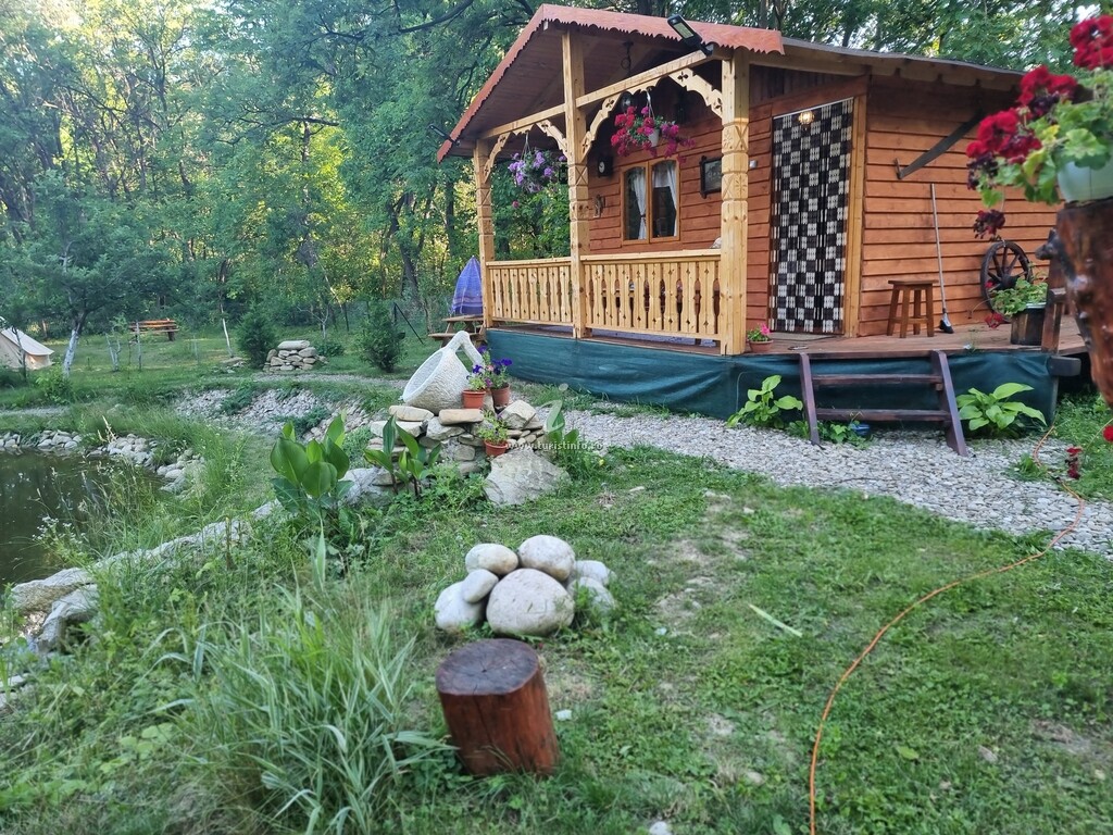 Cabana La Căsuța din Povești