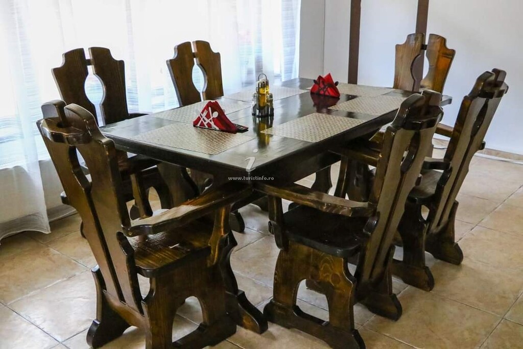 Casa de la râu Matei