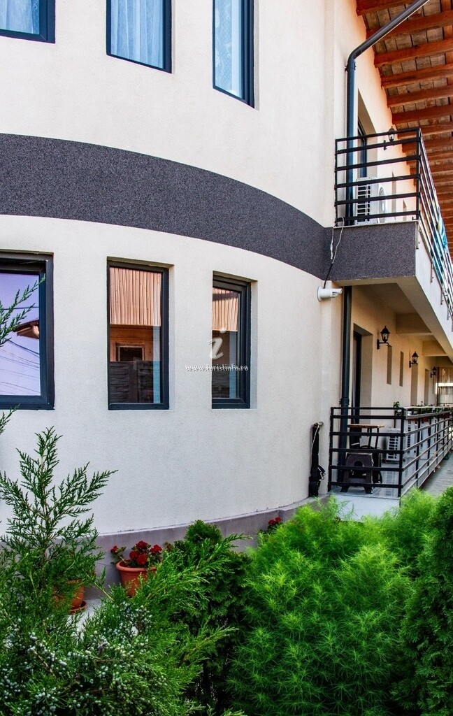 Camere de închiriat Romsil Guesthouse