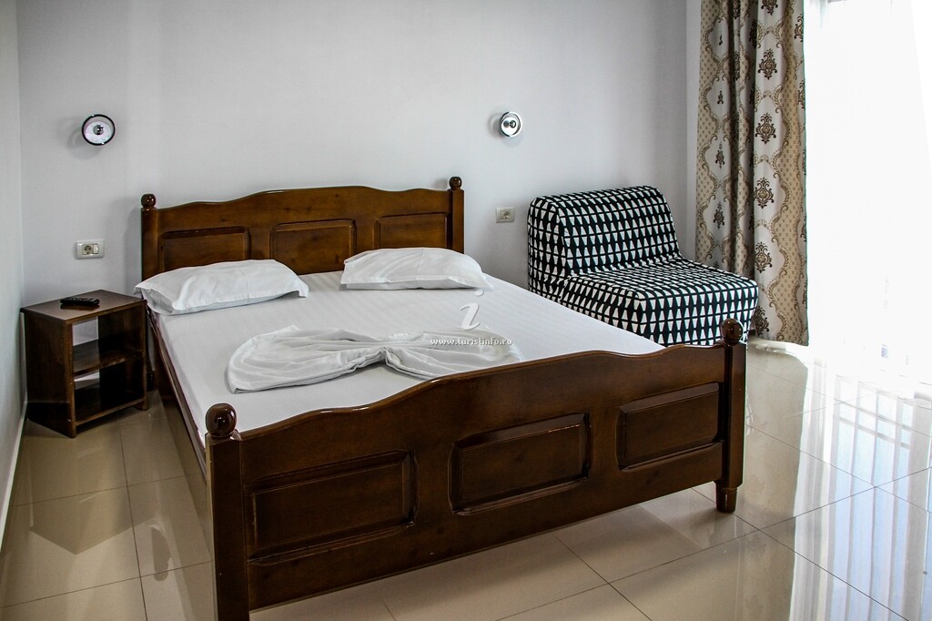 Camere de închiriat Romsil Guesthouse
