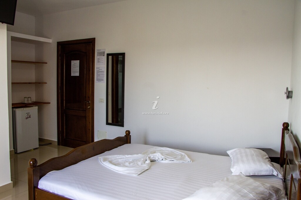 Camere de închiriat Romsil Guesthouse