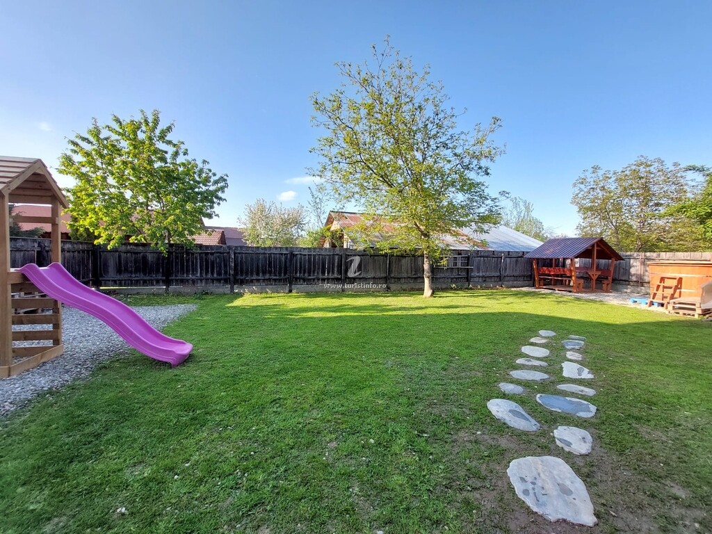 Casa de vacanță Căsuța de sub Munte