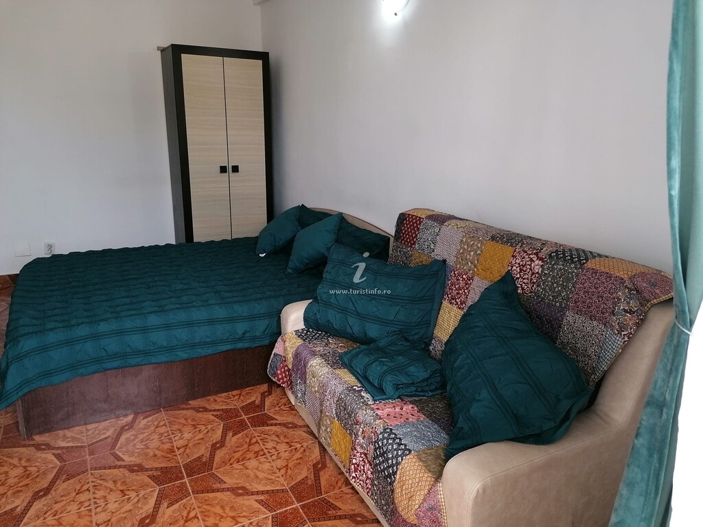 Garsoniera Ana și Petru