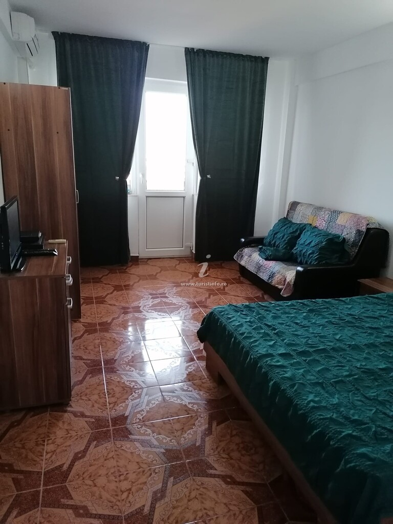 Garsoniera Ana și Petru
