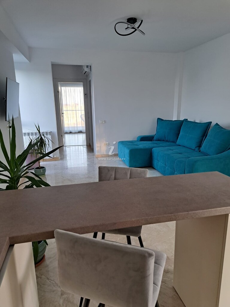 Apartamente Vista Lago E Mare