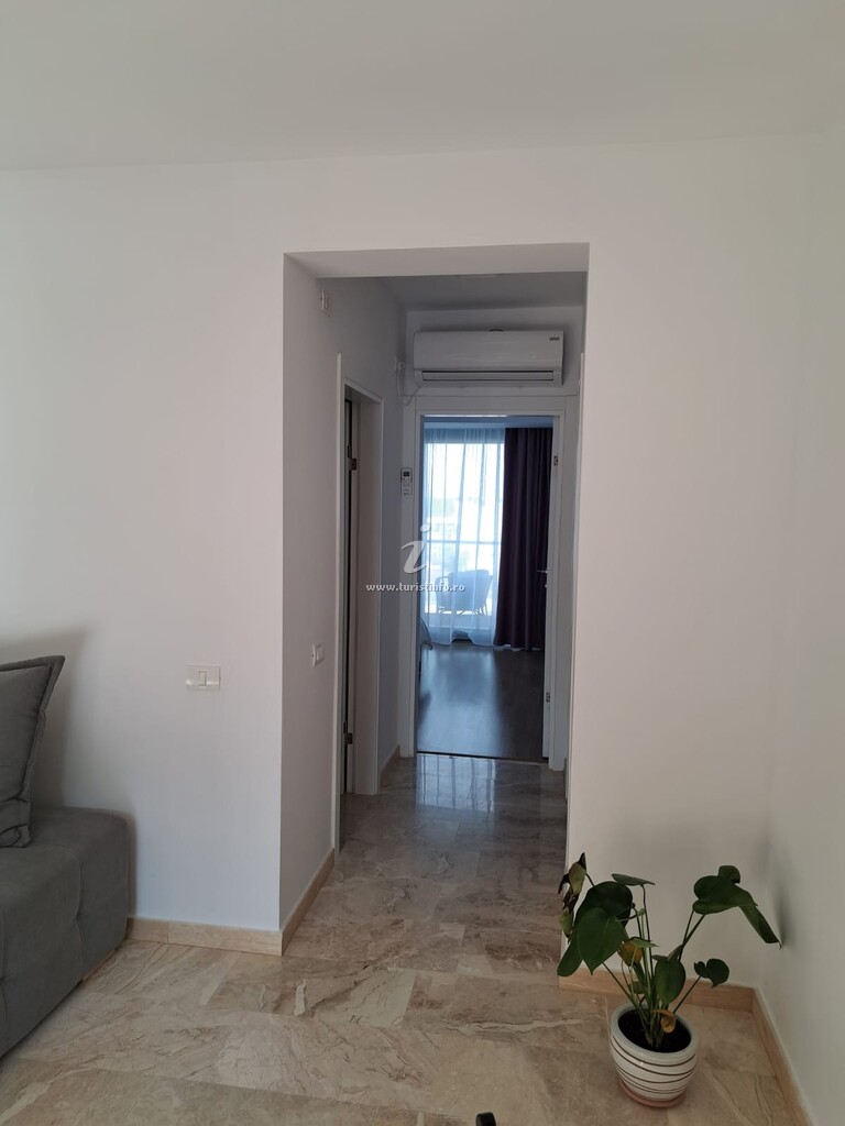 Apartamente Vista Lago E Mare
