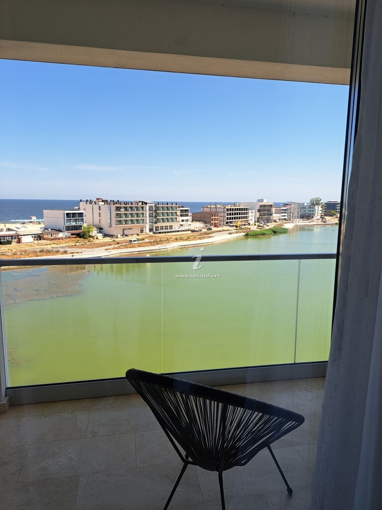 Apartamente Vista Lago E Mare