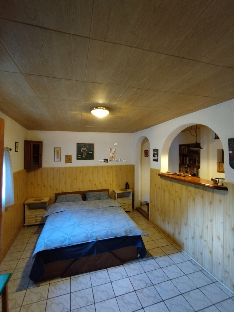 Cabana Pietricica