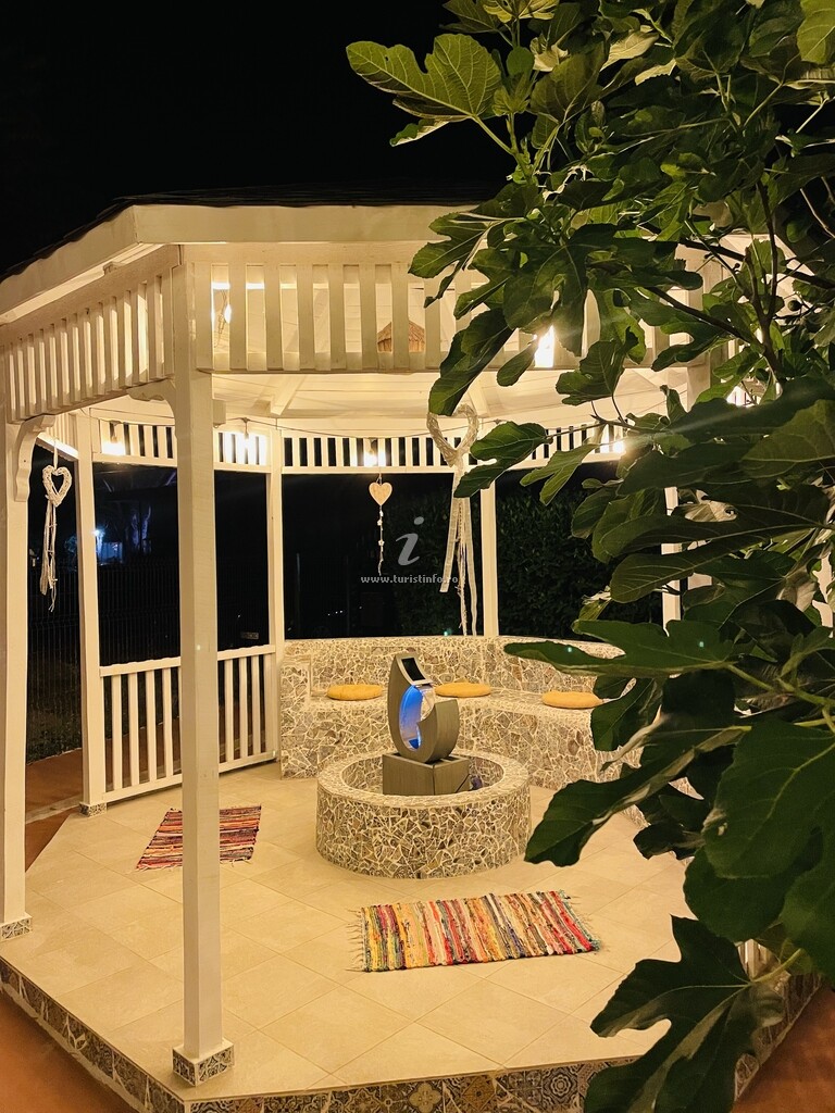 Vila Timona