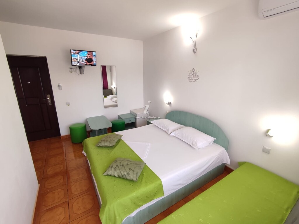 Camere de închiriat La Fery