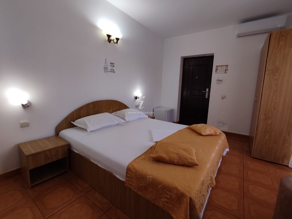 Camere de închiriat La Fery