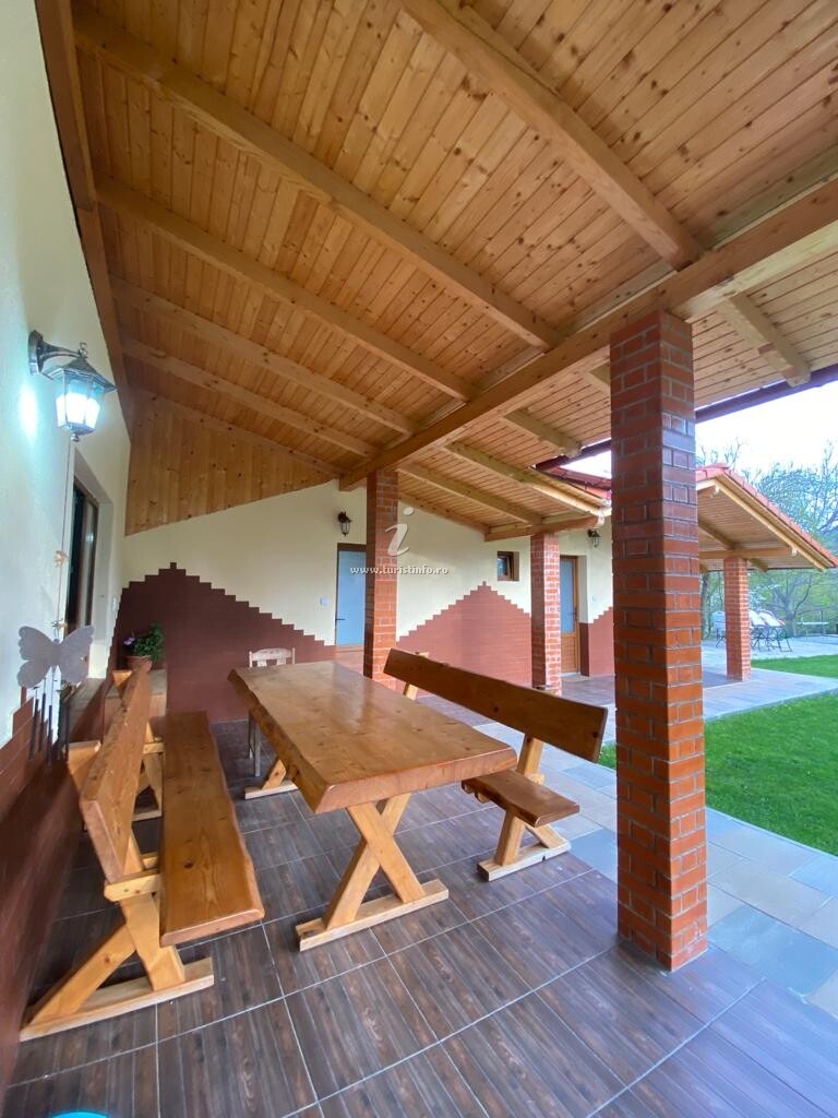 Casa Piatra Craiului