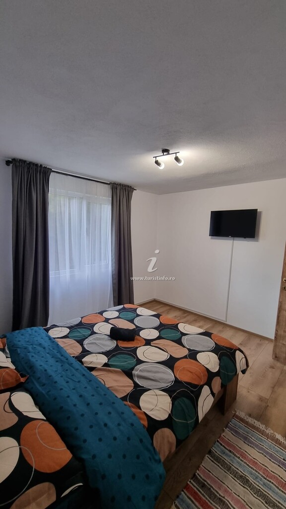 Cabana Hillside