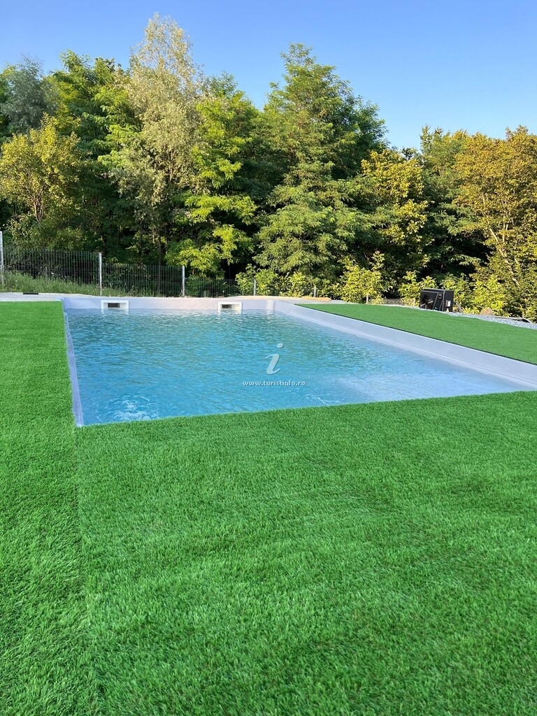 Cabana M&V Infinit
