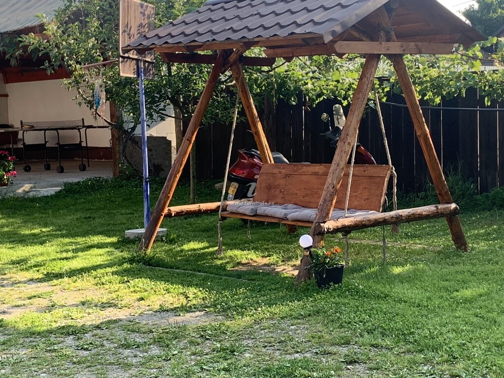 Camere de închiriat Casa Mari