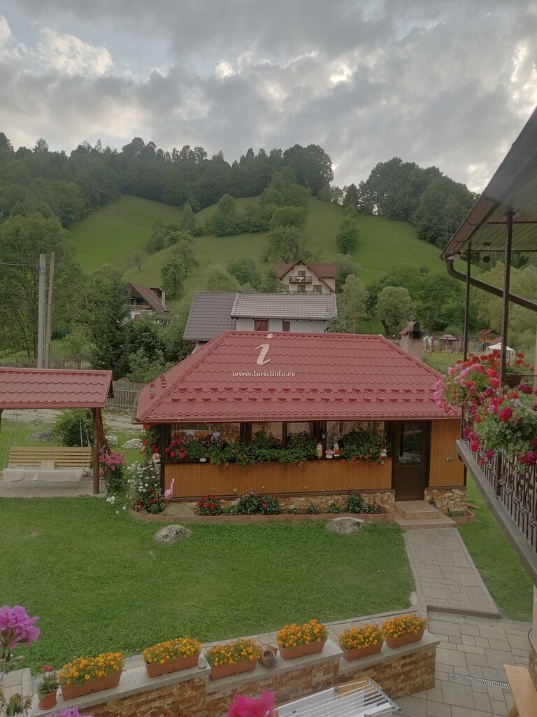 Casa Roca Bucegi
