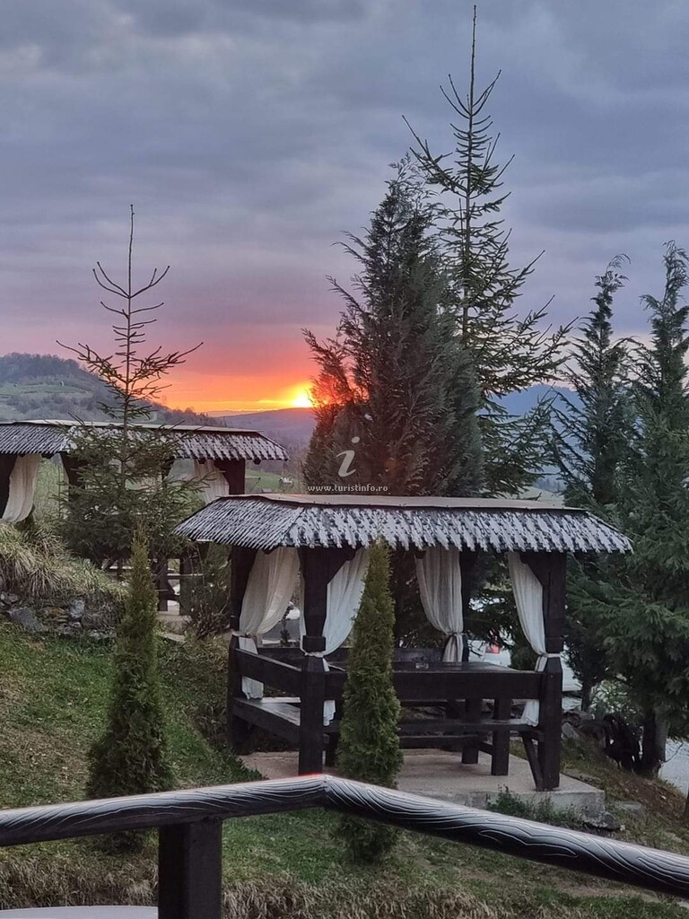 Camere de închiriat Casa Alpina Deluxe