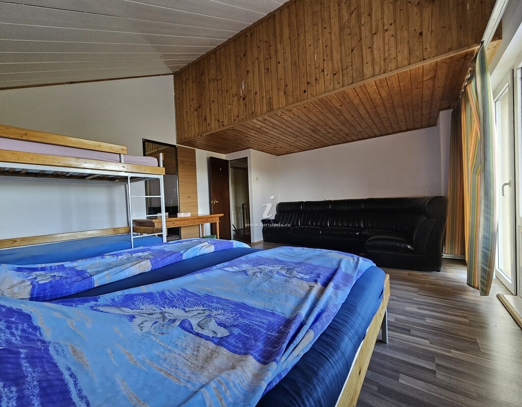 Casa de pe Deal