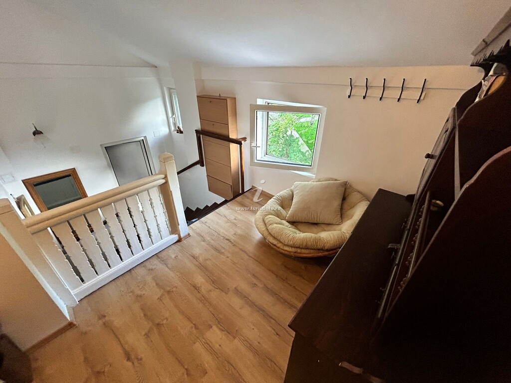 Apartament Mansarda Veche