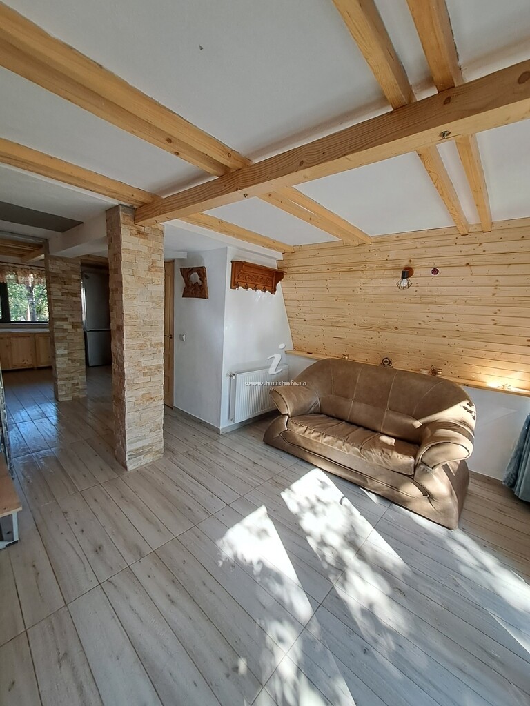 Cabana din Poiana