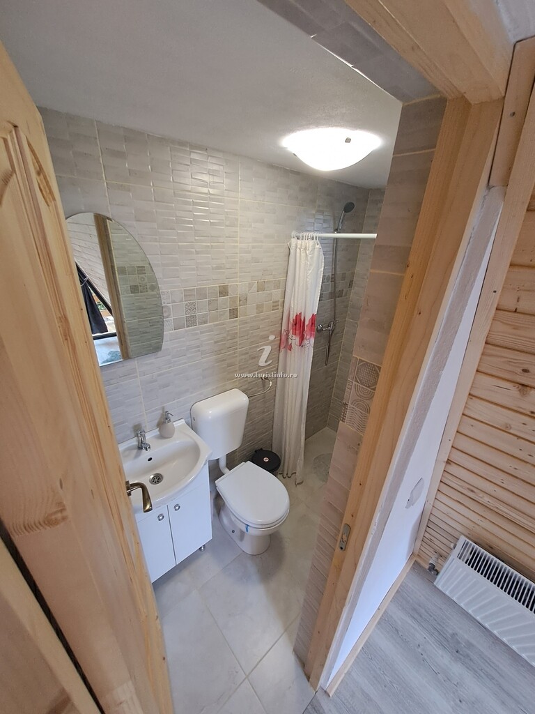 Cabana din Poiana