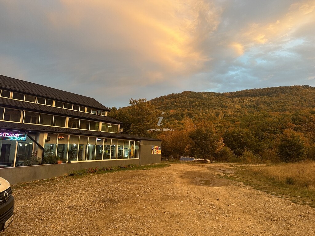 Pensiunea Cascada Putna