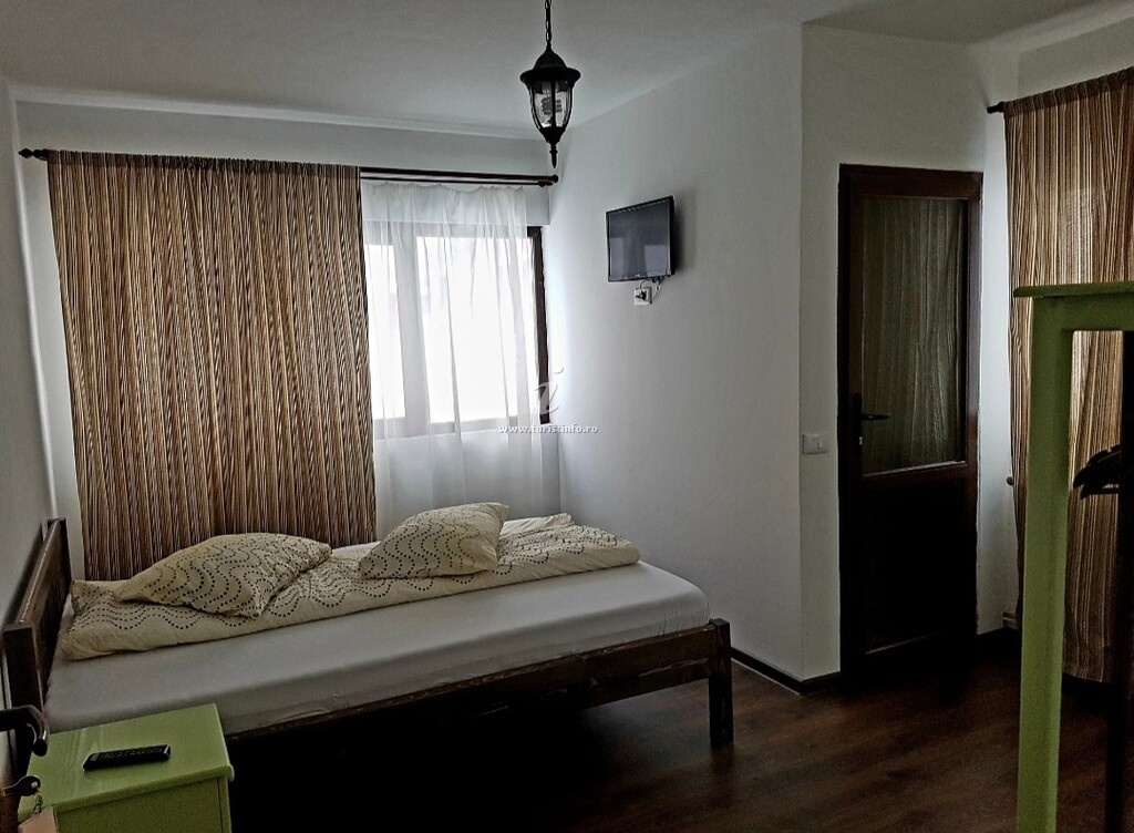 Camere de închiriat Alena