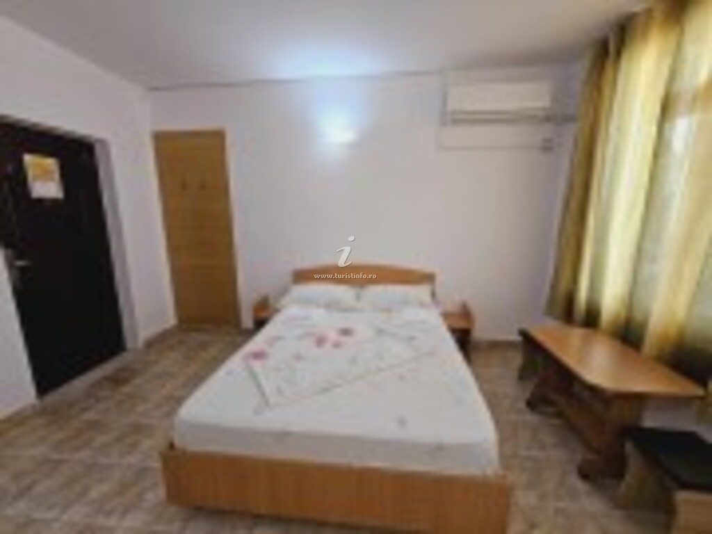 Camere de închiriat Irma