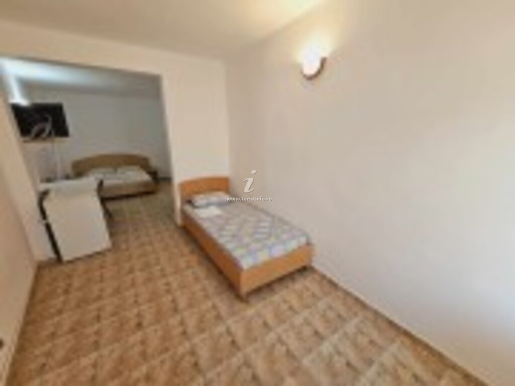 Camere de închiriat Irma