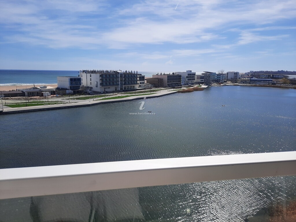 Apartamente Vista Lago E Mare