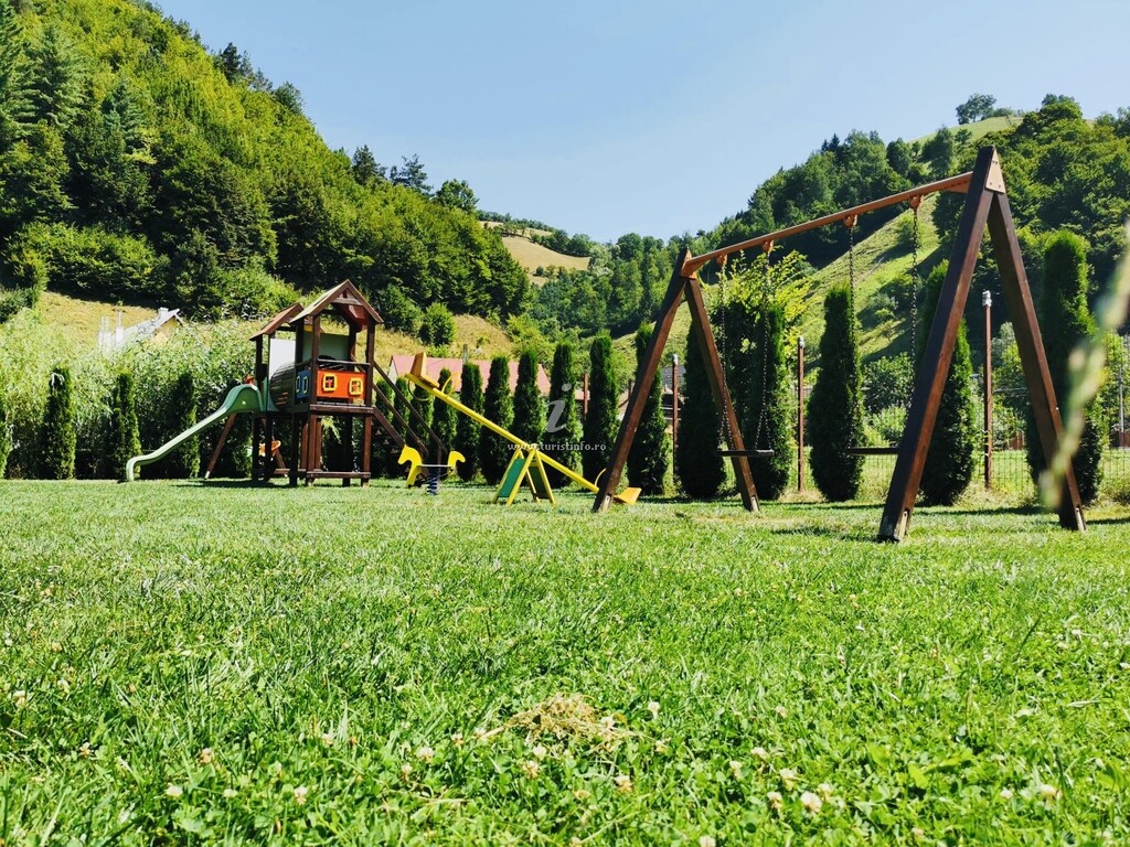 Pensiunea Flori de Măr