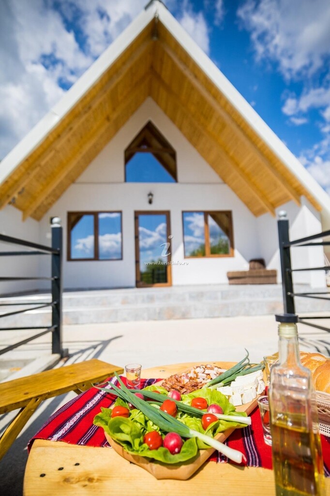 Cabana A.lakeview