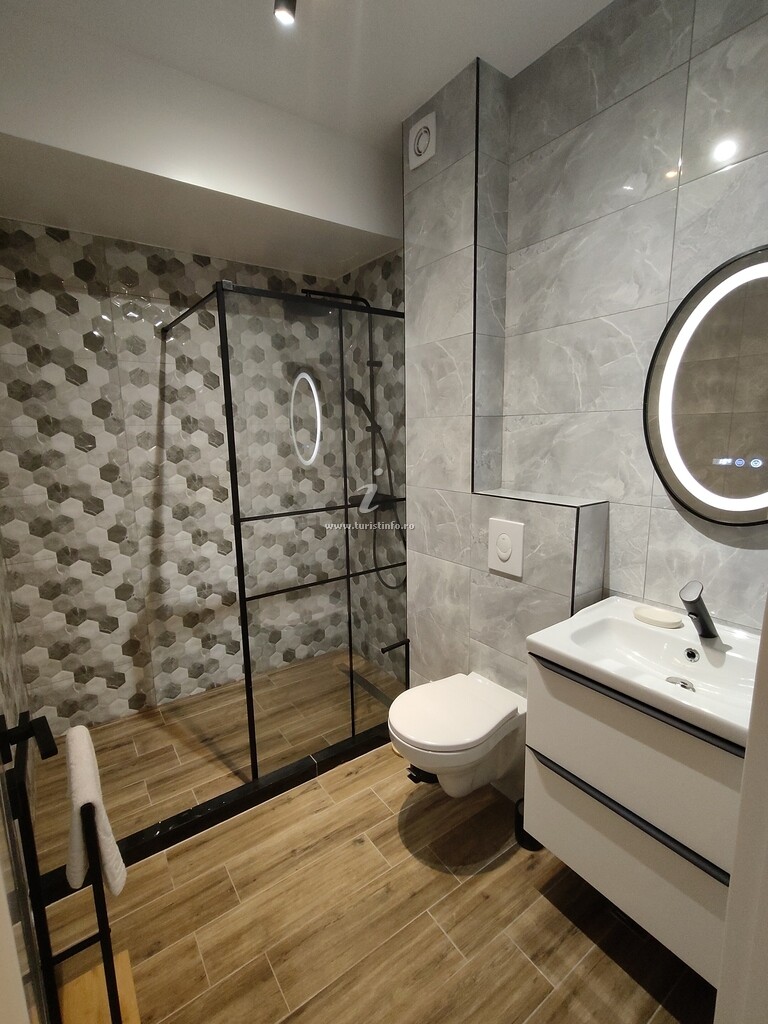 Apartamente Deleric