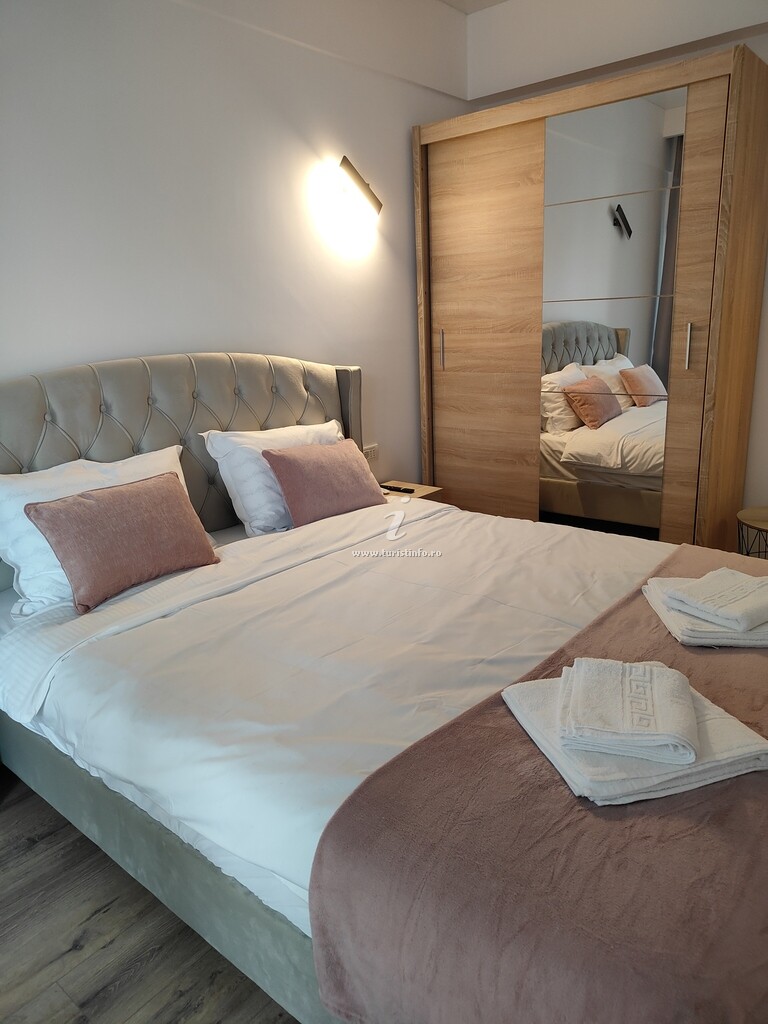 Apartamente Deleric
