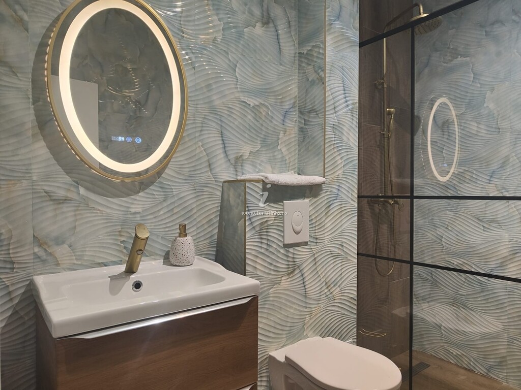 Apartamente Deleric
