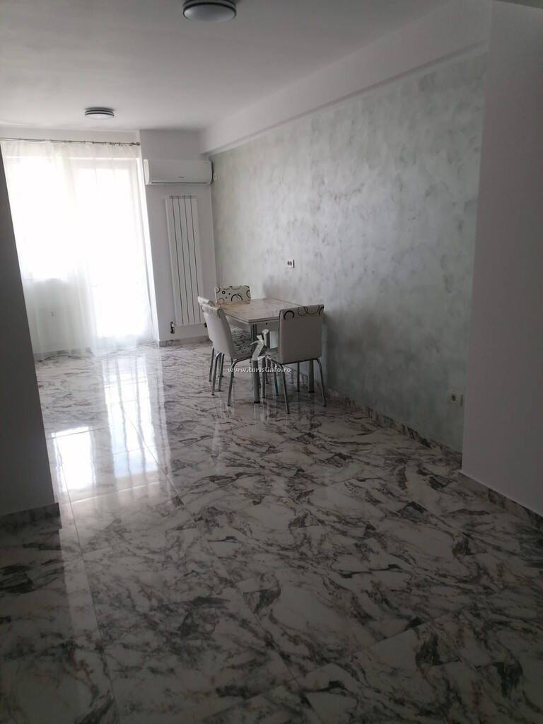 Apartament Cristina și Claudiu