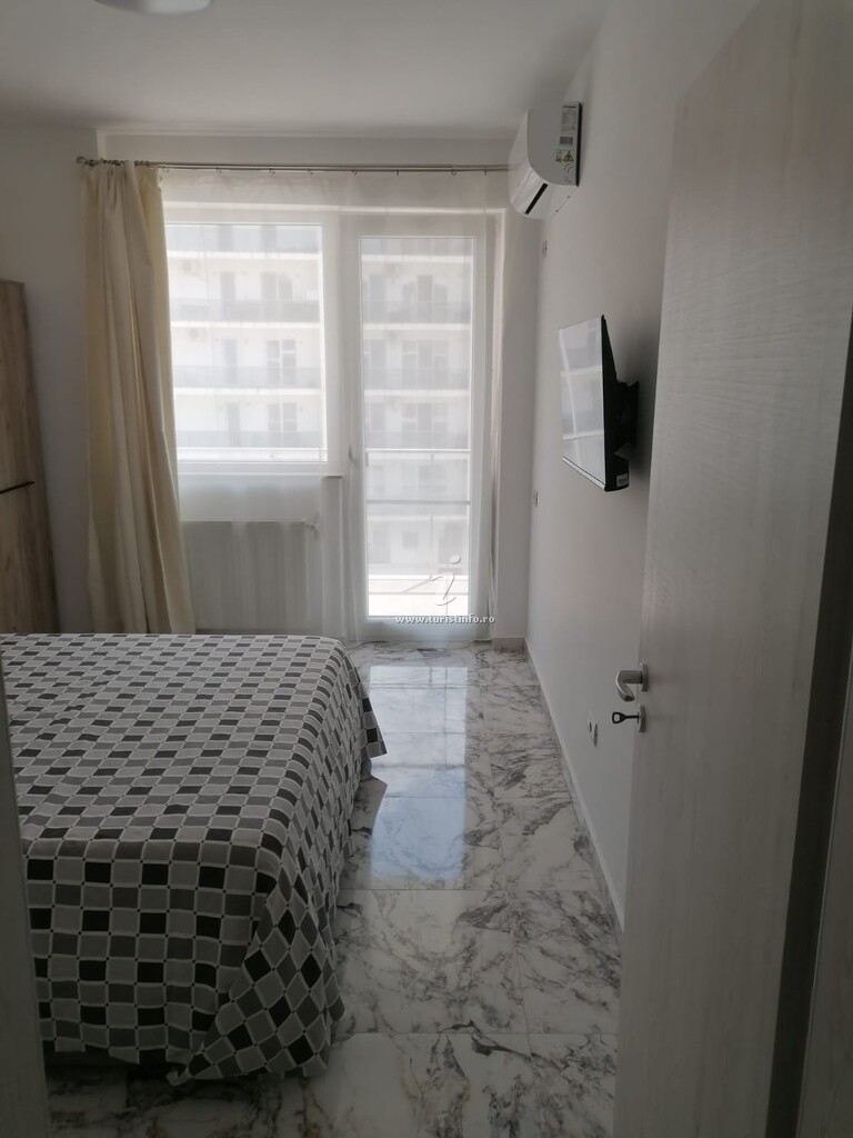 Apartament Cristina și Claudiu