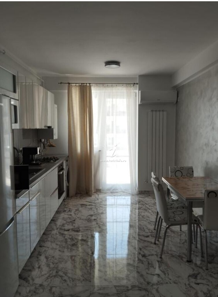 Apartament Cristina și Claudiu