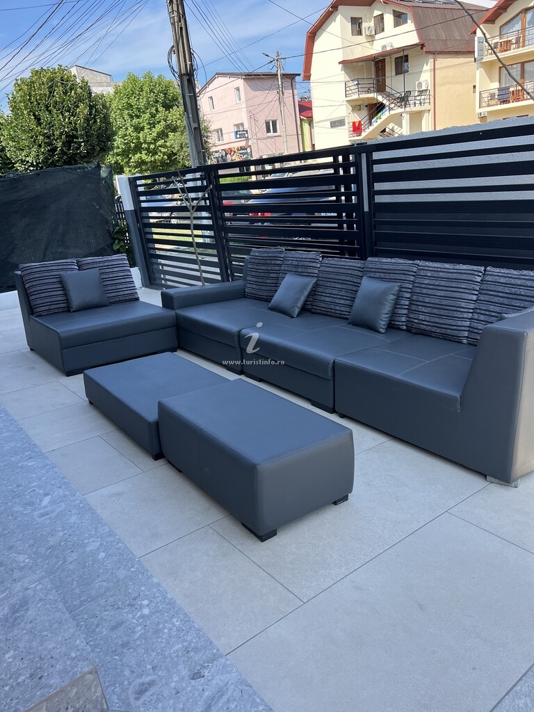 Camere de închiriat EBrothers Charm & Sun House