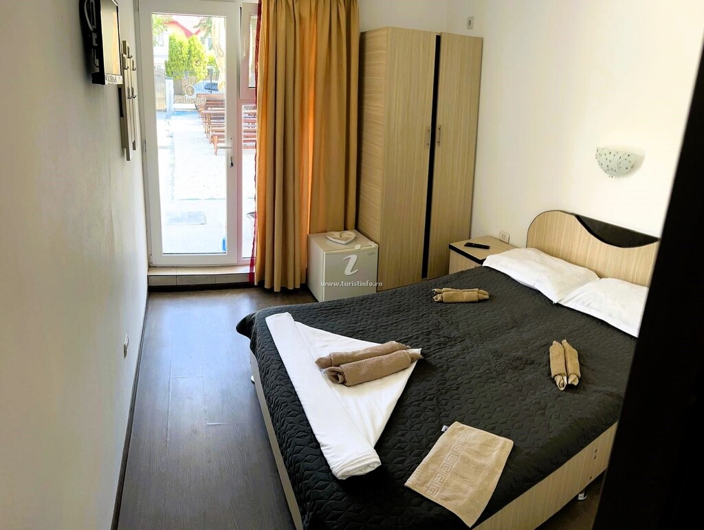 Camere de închiriat Cornelius