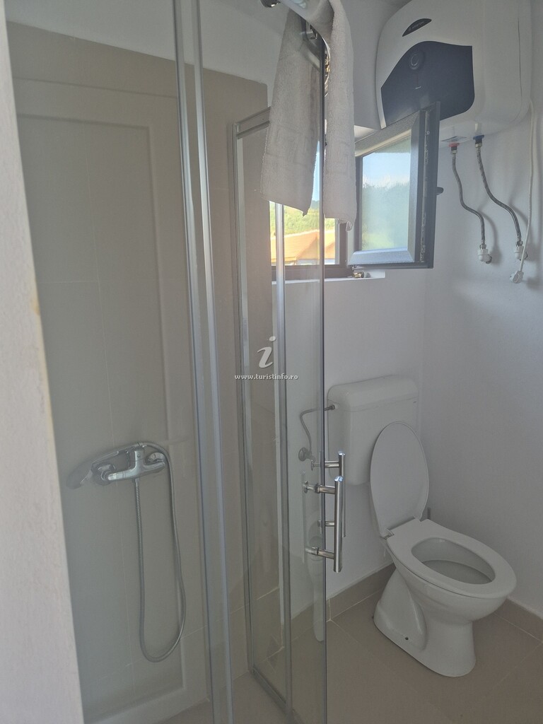 Pensiunea Casa Ayan