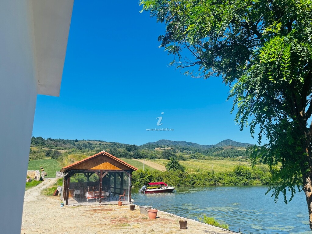 Pensiunea Casa Ayan
