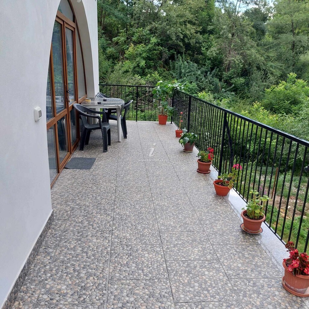 Casa Valea Arefului