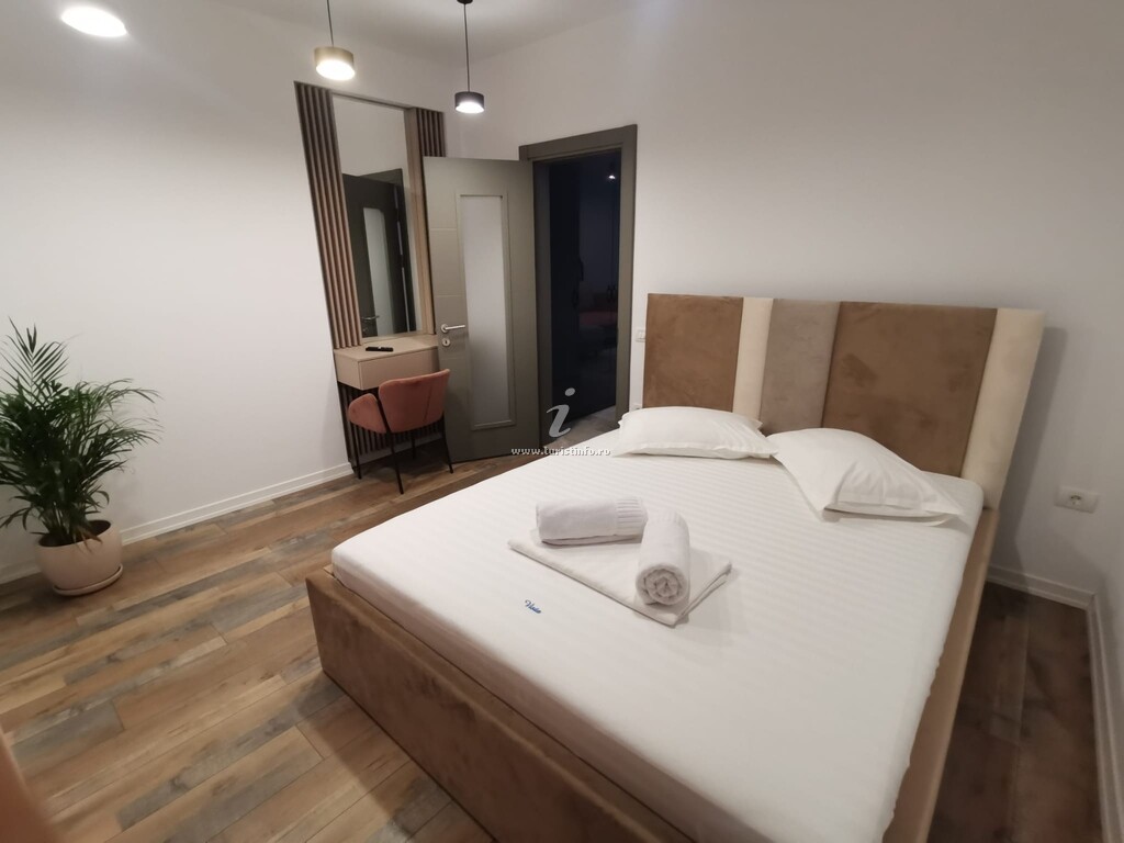 Apartamente Vista Lago E Mare