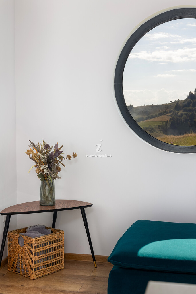 Bungalow Zen Nest Tiny Studio