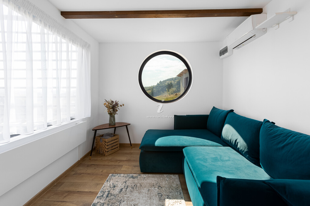 Bungalow Zen Nest Tiny Studio